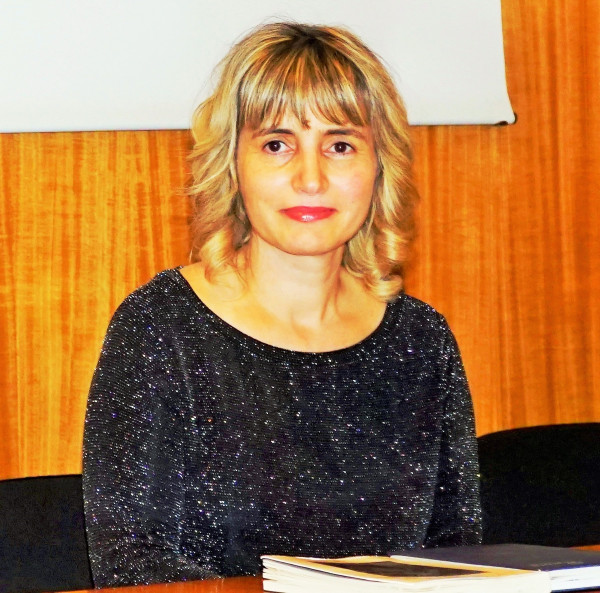 Irma Kurti